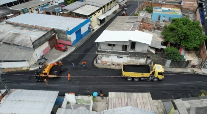 Programa Asfalta Manaus Chega A Mais Oito Ruas No Bairro Alvorada