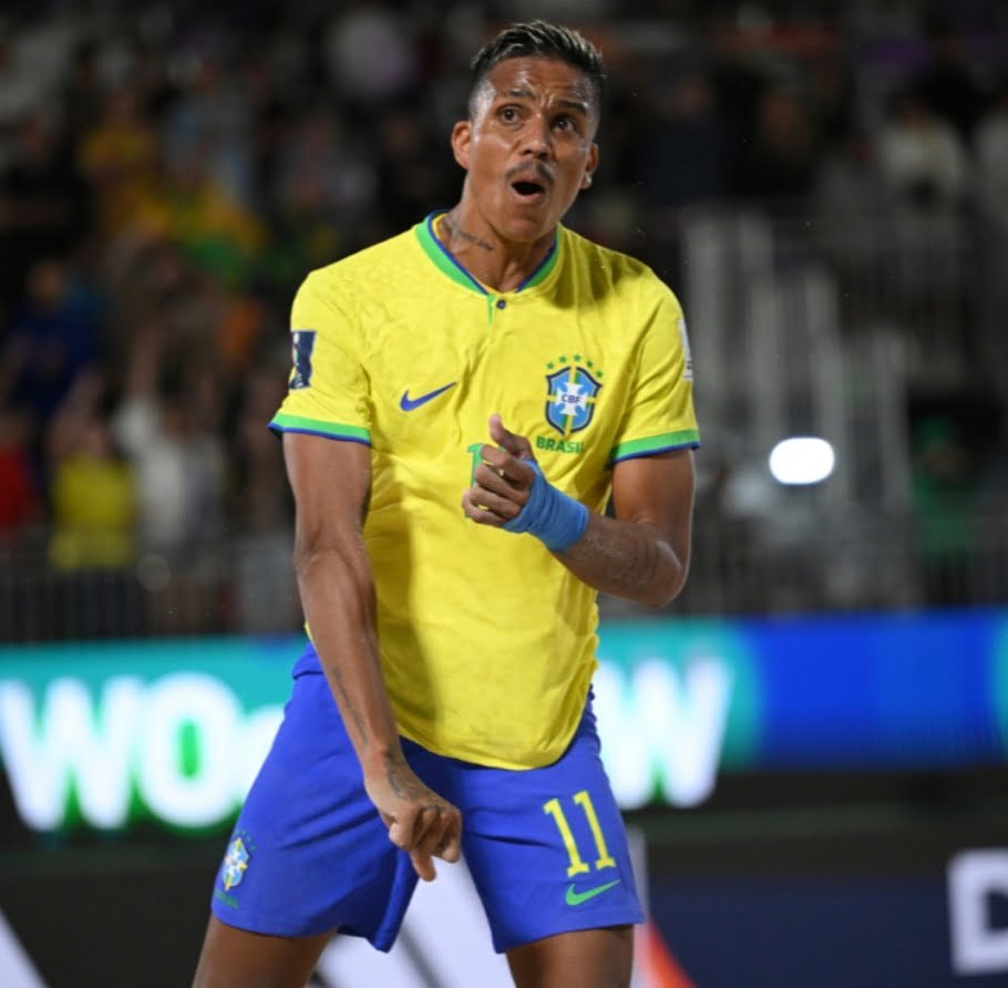 Mauricinho fez o gol da vitória do Brasil sobre Portugal