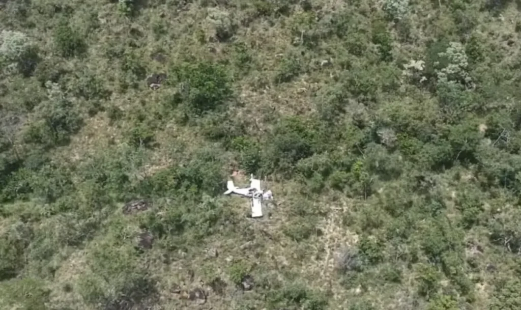 Avião