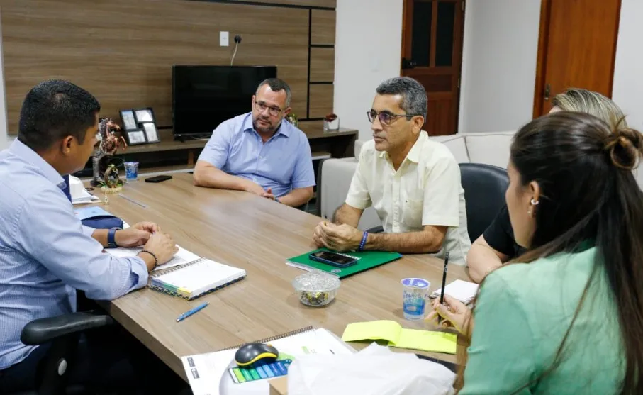 Prefeito Lúcio Flávio