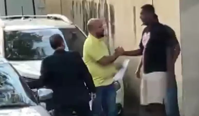 Atacante Jô