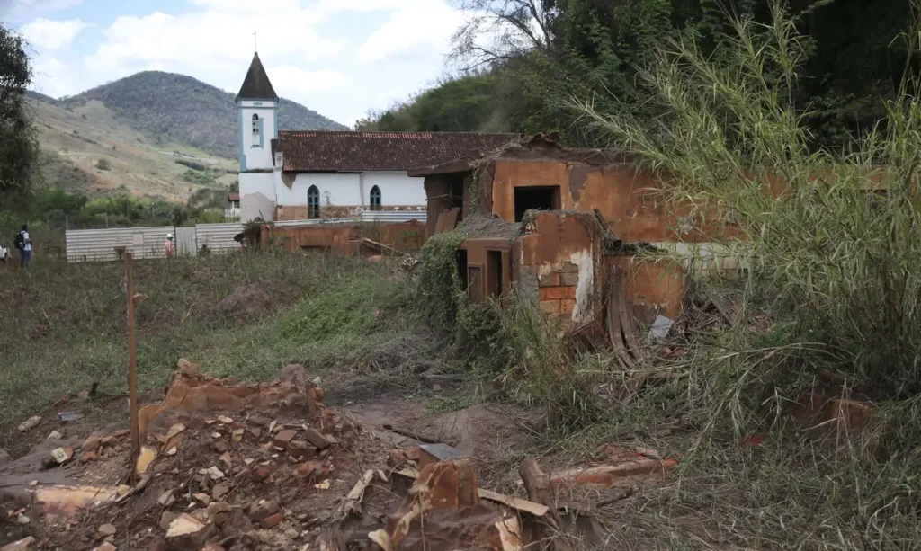 danos em Mariana
