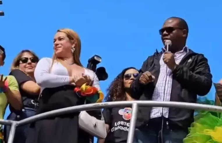 Ministro dos Direitos Humanos