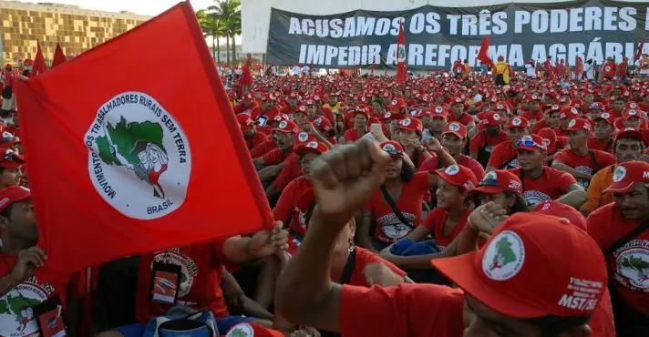 Lula e MST