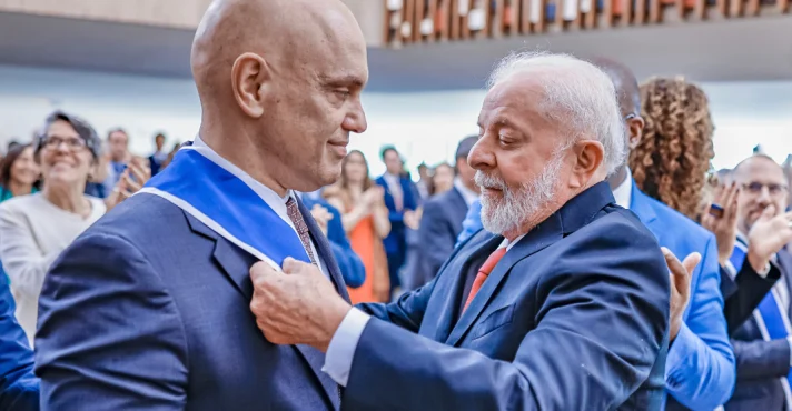 impeachment de Lula e Alexandre de Moraes