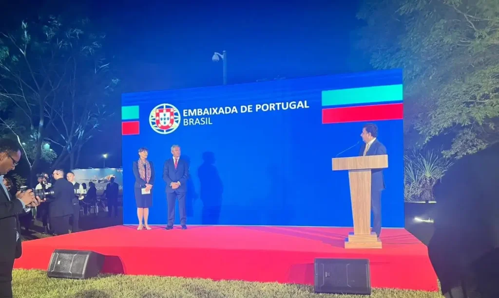 embaixador de Portugal no Brasil
