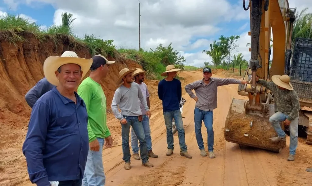 Obras no Distrito de Santo Antônio de Matupi em Manicoré
