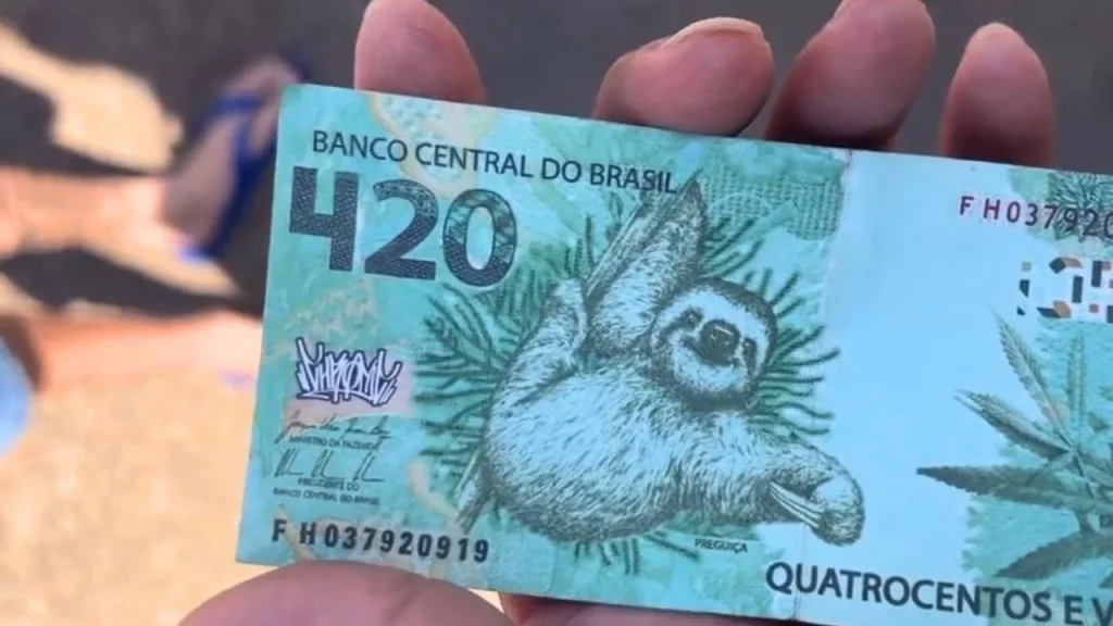 cédula falsa de R$420
