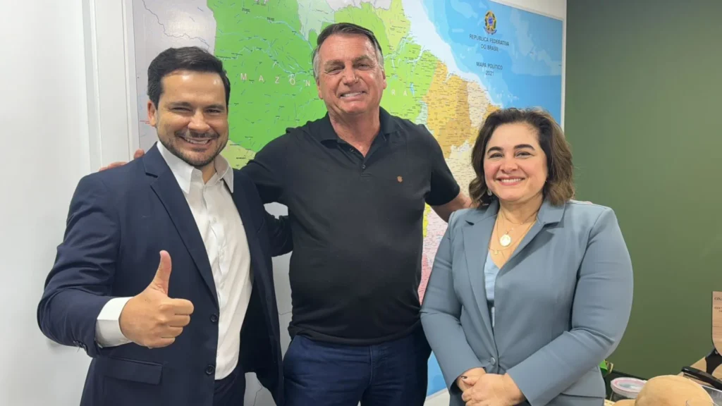 Bolsonaro lança Capitão Alberto Neto