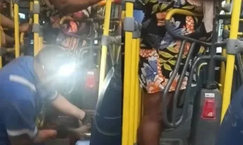 Passageira obesa