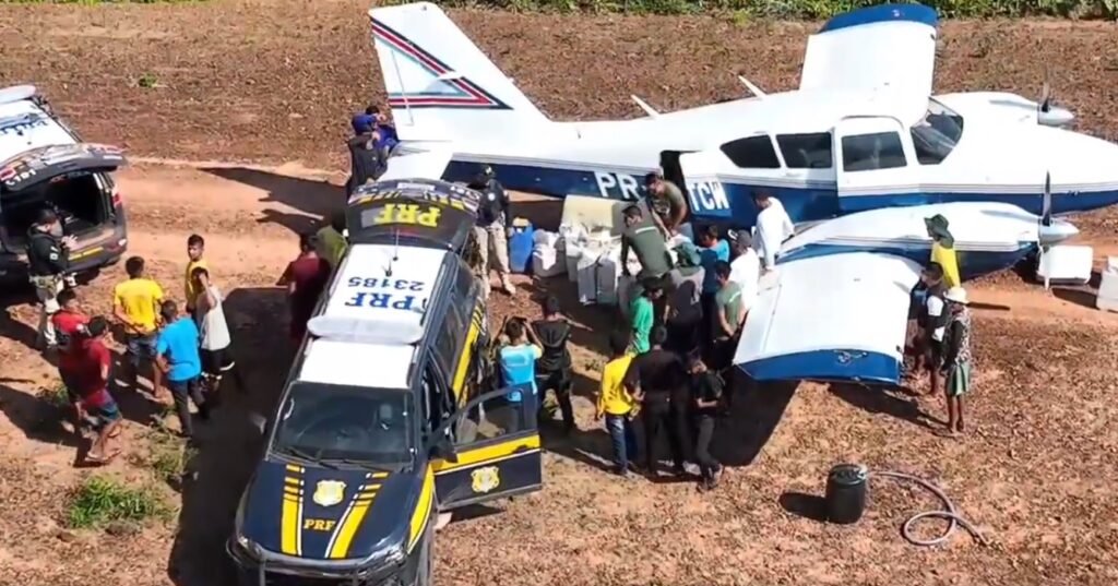 Avião