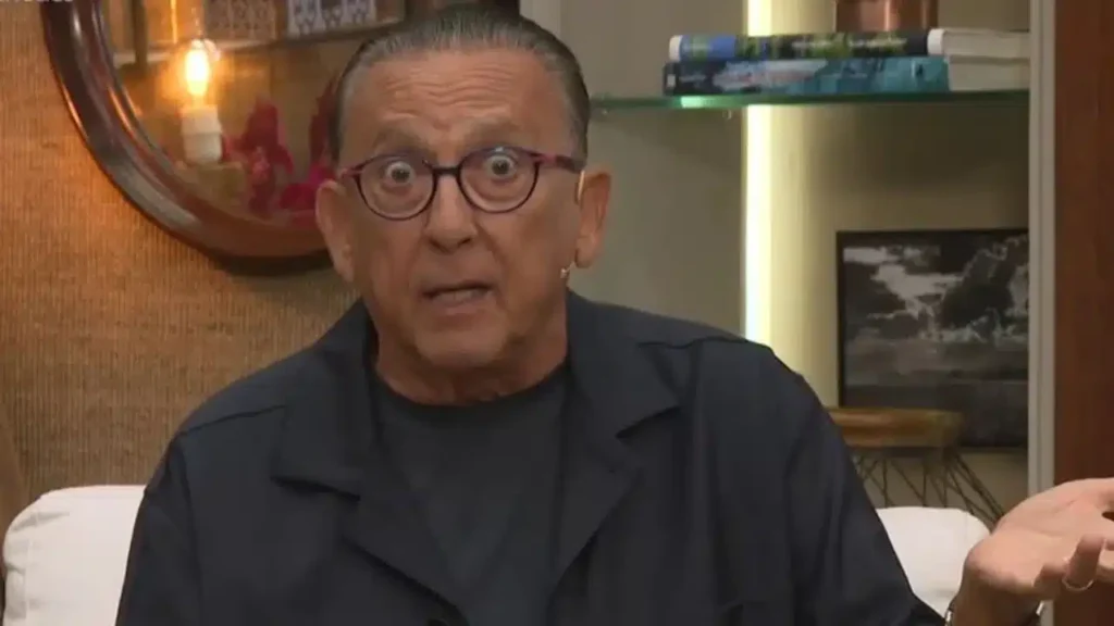 Galvão Bueno é outro nome analisado pelo SBT para substituir Cléber Machado