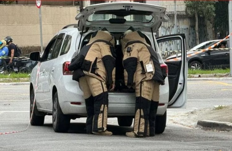 Polícia