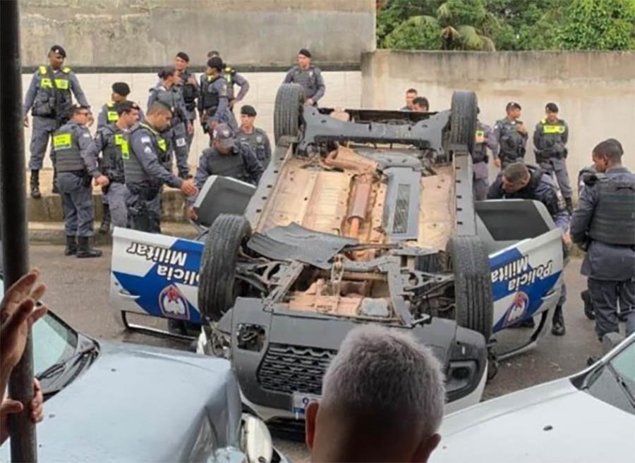 Policial