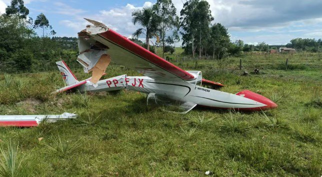 Avião