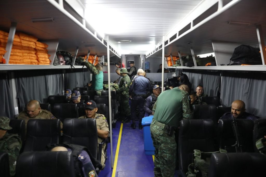 Policiais militares