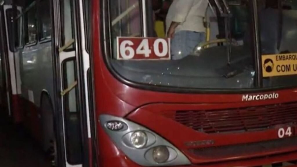 ônibus da linha 640