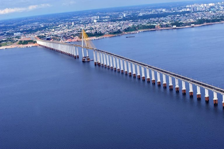 Ponte Rio Negro