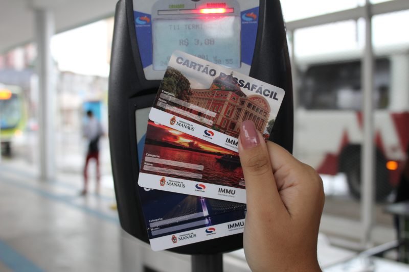 Cartão PassaFacil será vendido pelo Sinetram em linhas que não aceitarão dinheiro a partir de segunda-feira (Foto: Divulgação/Sinetram)
