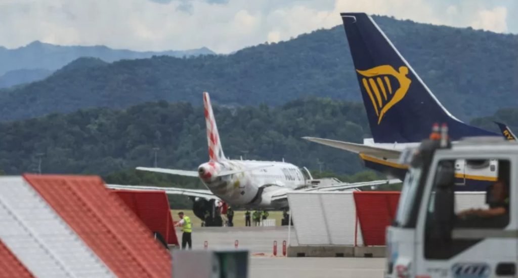 avião
