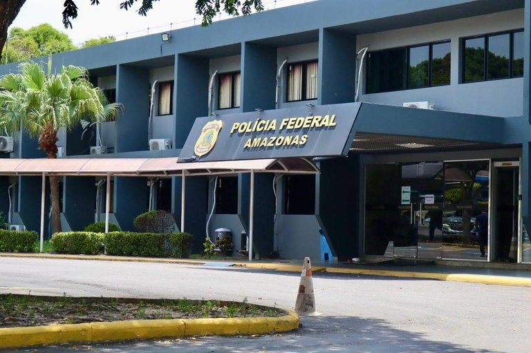 Falso advogado