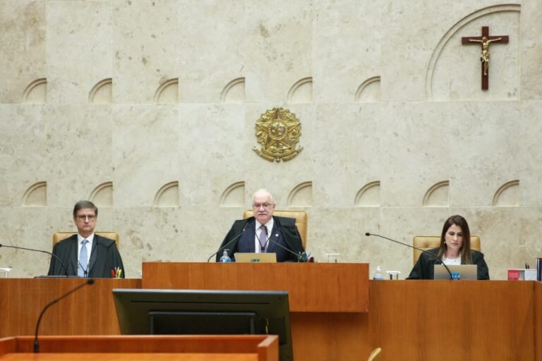 STF forma maioria para liberar