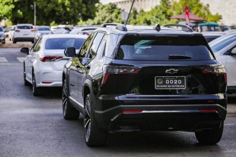 Senado gasta R$ 47 milhões em aluguel de SUVs