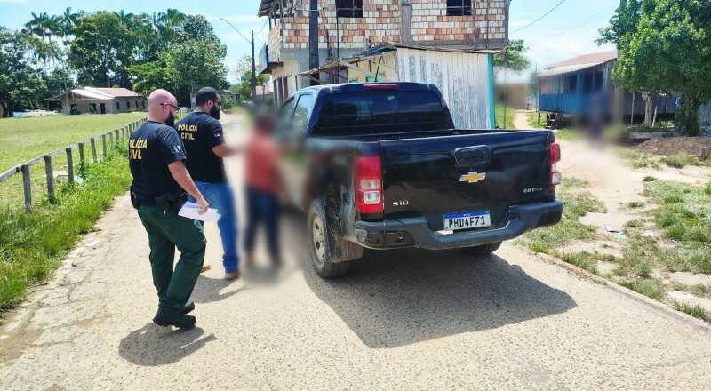 Professor é preso por abusar de alunas